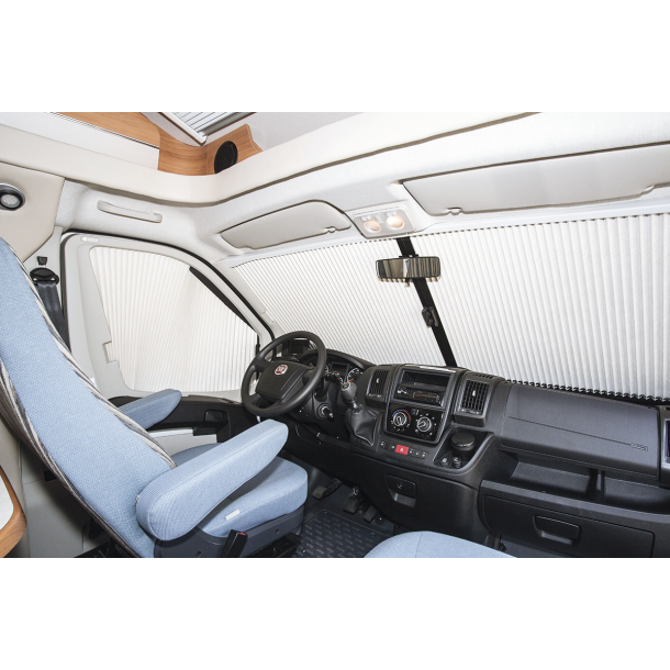 Plissgardin til forrude "Remis"