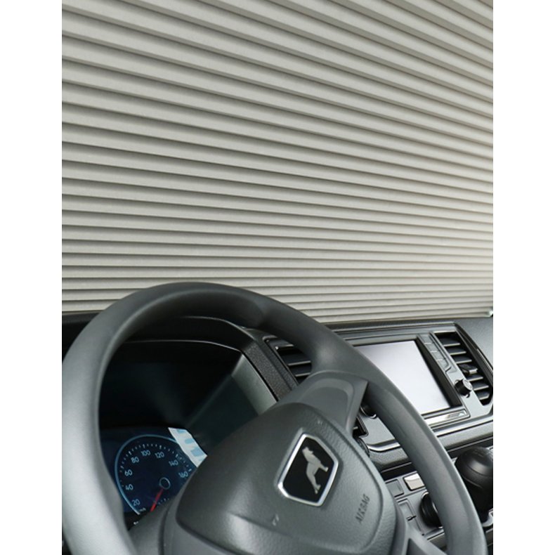 Pliss�gardin til forrude "Remis"